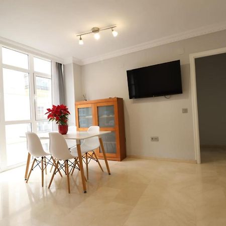 Piso En Pleno Centro De Huelva. Apartment Luaran gambar